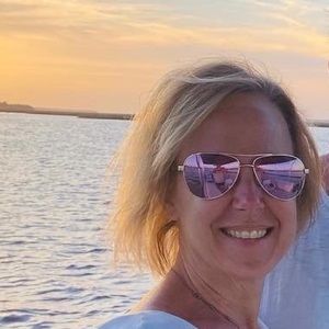 Meet your Posher, Karen